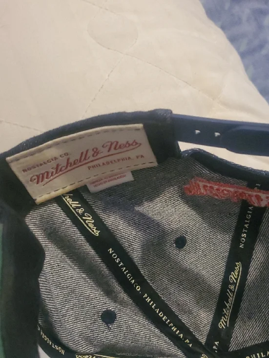 Mitchell & Ness Navy Blue Toronto Raptors Snapback..authentic...🏀 - Picture 4 of 7